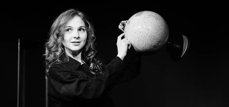 Про Аню Политову, которая хотела любить
